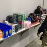 PRF prende casal por roubo de mercadorias na via Dutra em Jacareí - Transito aberto