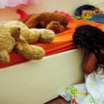 Abuso sexual de crianças fotos íntimas de crianças