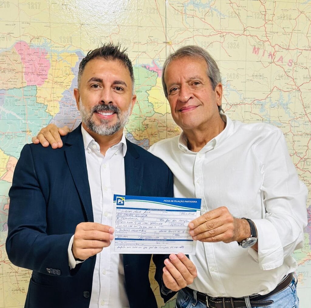 Senna e Valdemar da Costa Neto