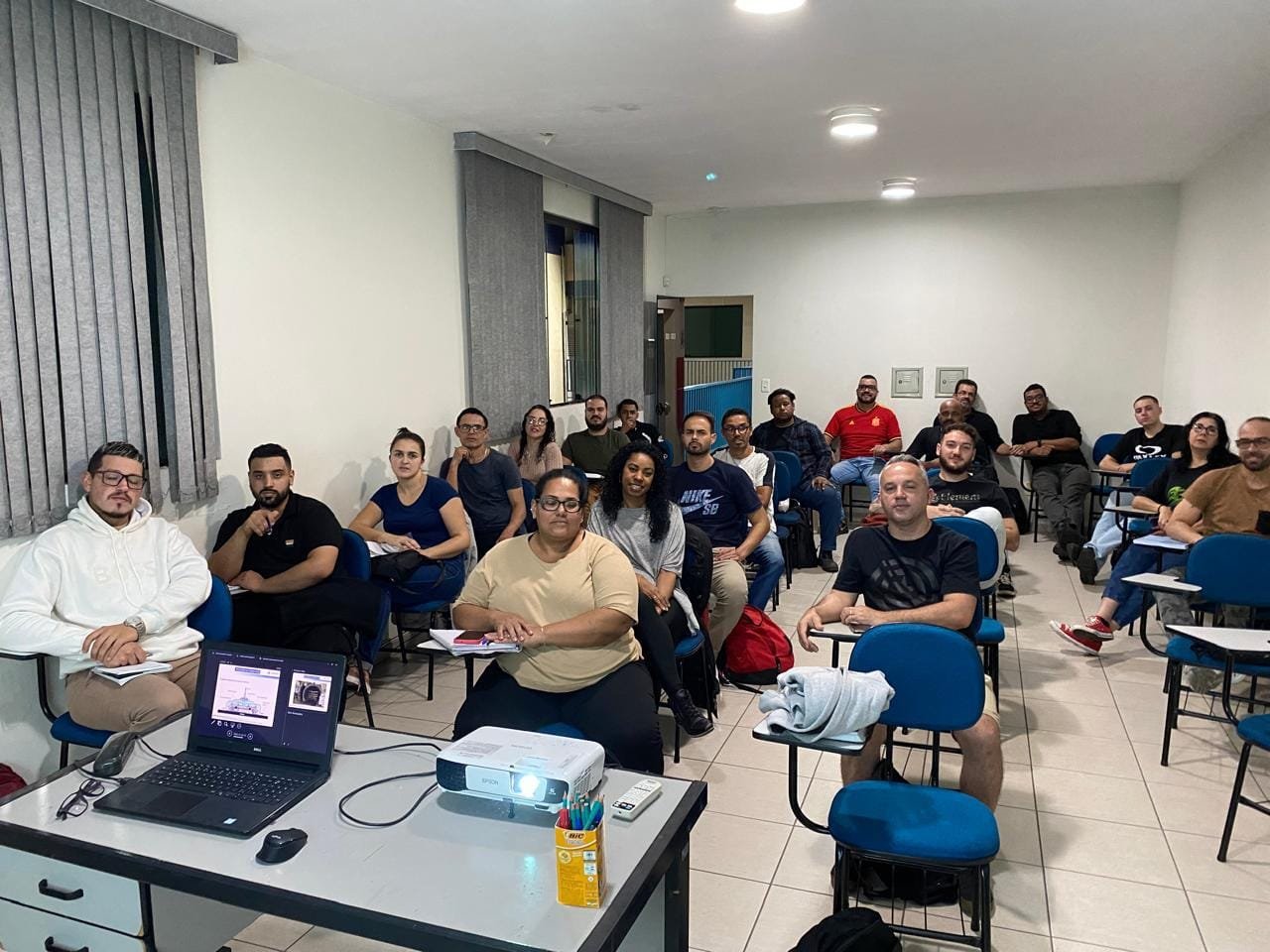 Ampliação de Curso de Materiais Compósitos em São José dos Campos com apoio da ASSECRE
