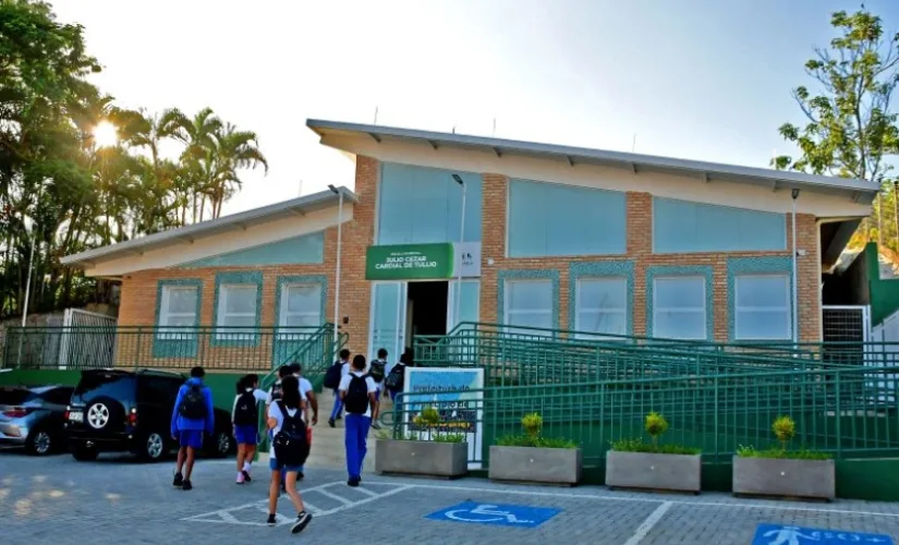 Ilhabela abre concurso com 53 vagas na Educação